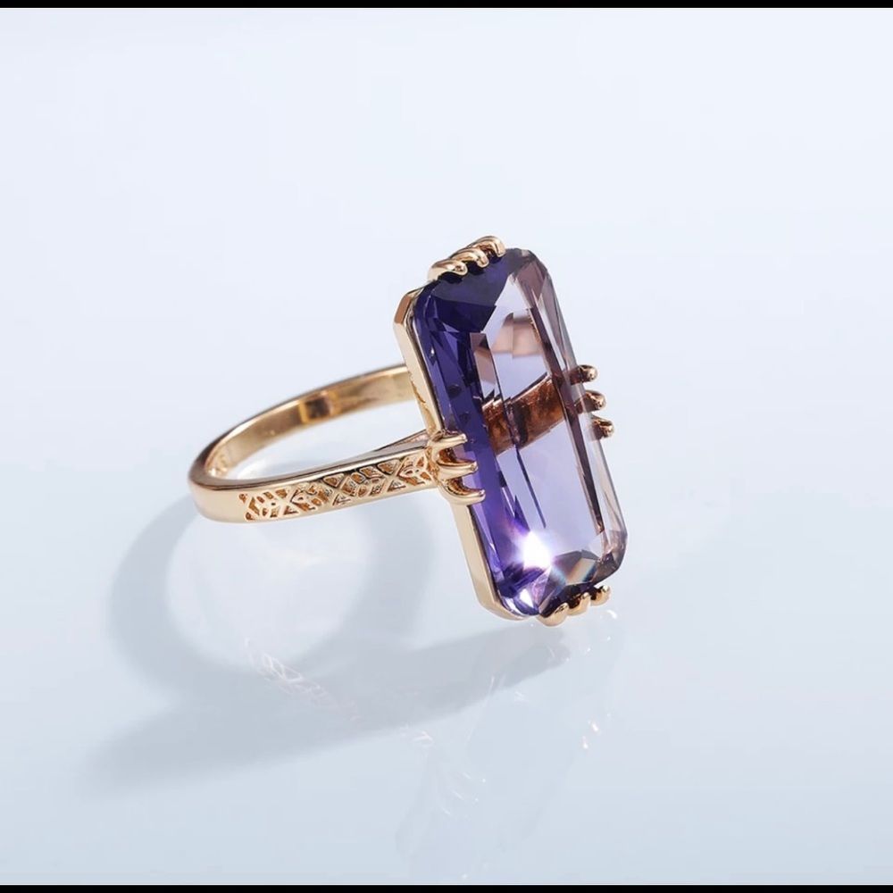 New large Square Purple Stone Ring Available sizes 6, 7, 8, - Picture 2 of 8